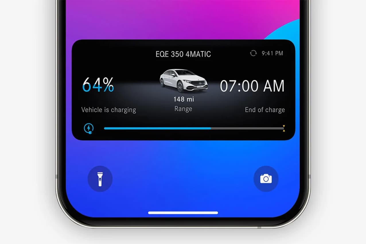 iOS Live Activities Charging Display