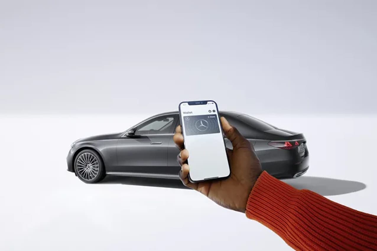 Digital Vehicle Key on Smartphone