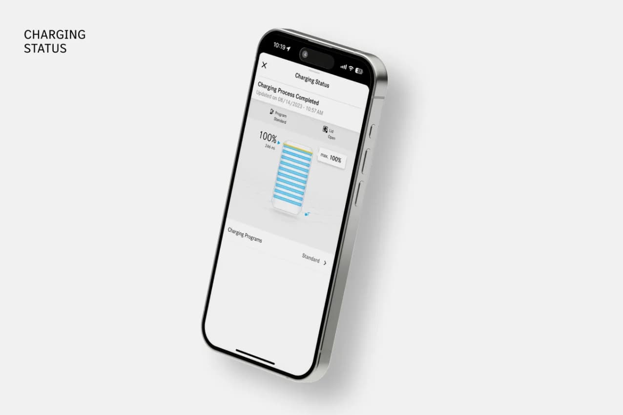 Battery and Charging Status Screen
